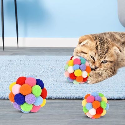 4cm 귀여운 플러시 공 가짜 깃털 벨 고양이 씹기 장난감